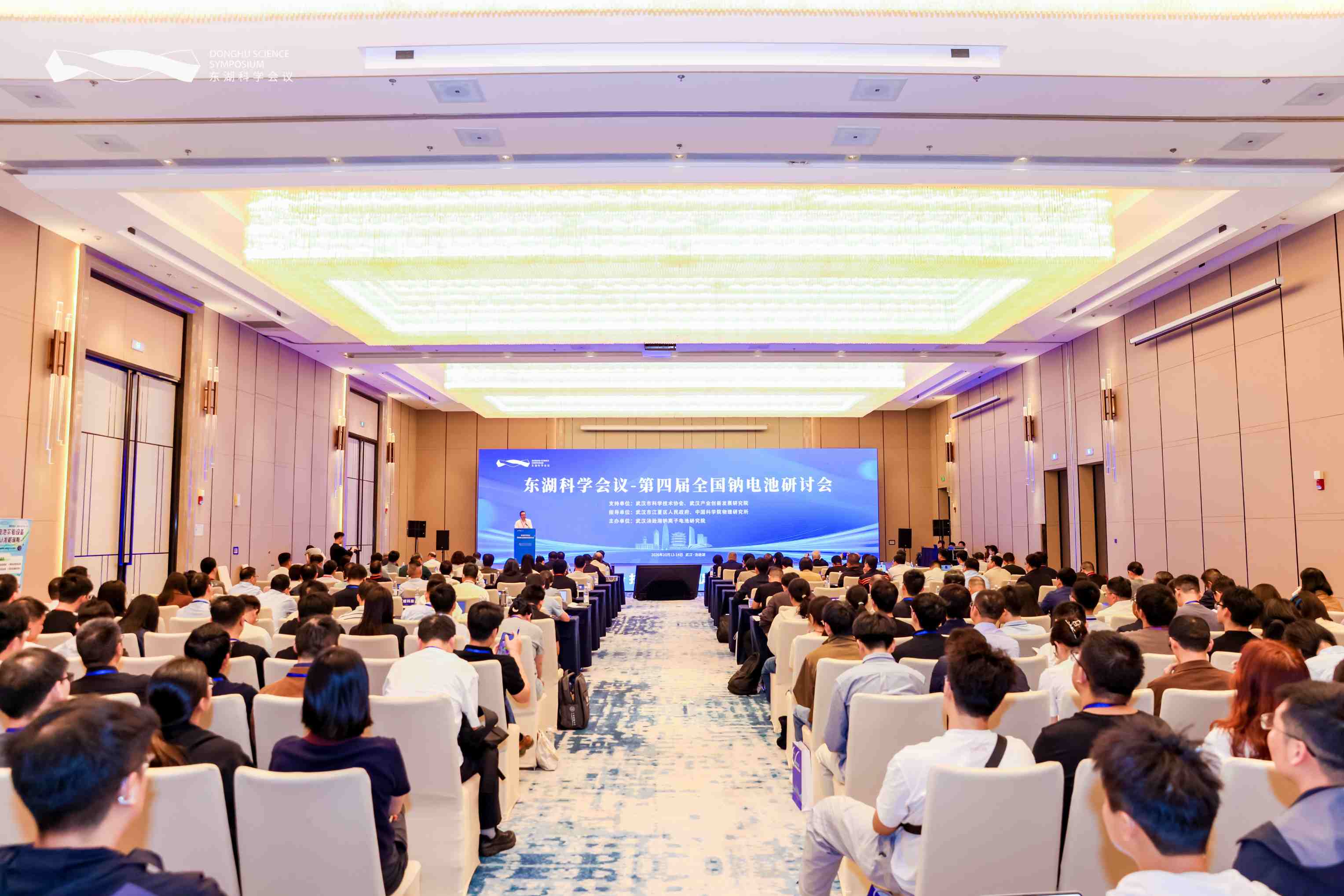 封面图 (1).jpg 封面图 (1).jpg